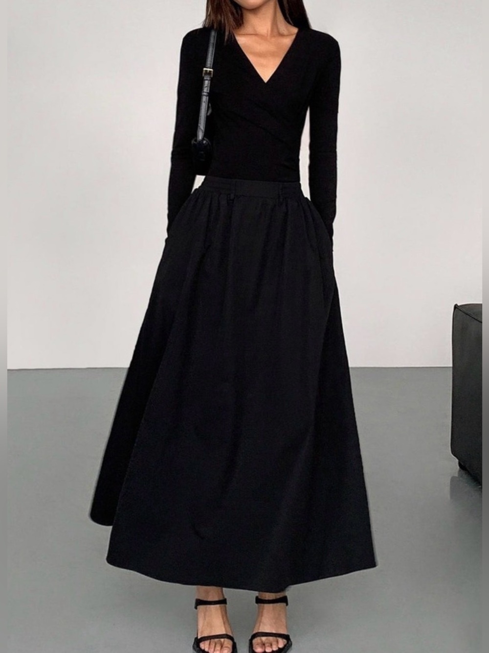 Commense V-Neck Faux Wrap Maxi Dress w/ Pockets- Size Medium